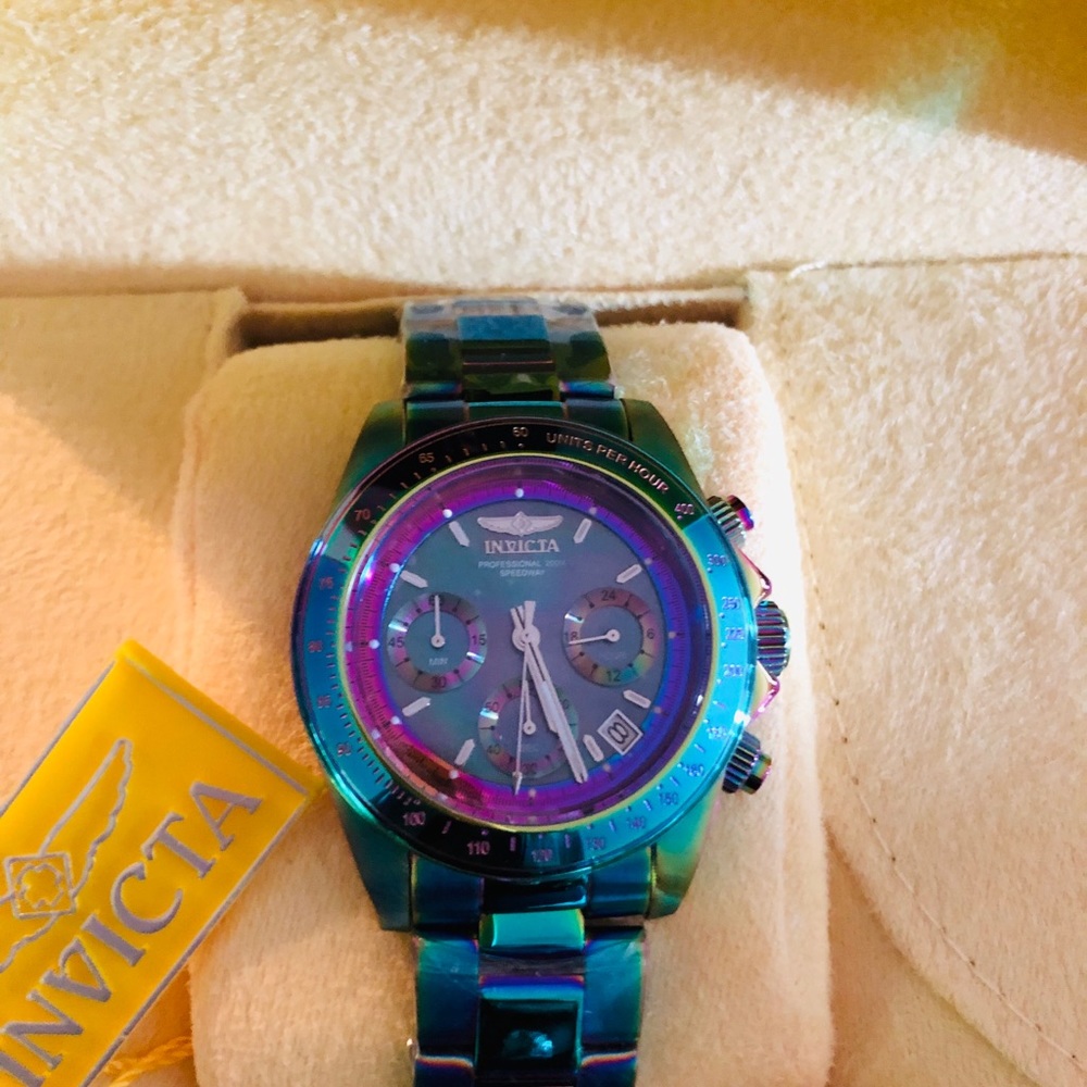 Invicta Speedway Iridescent